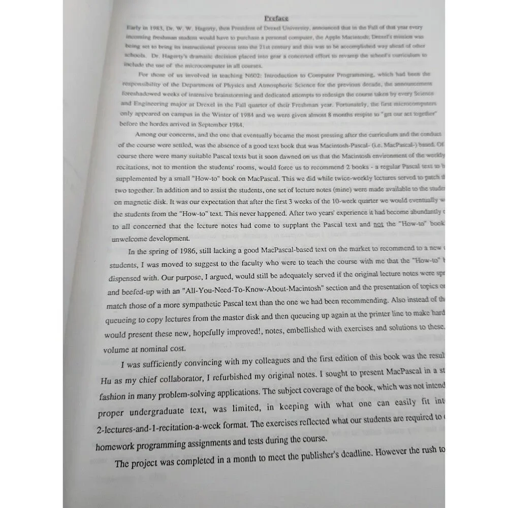 Vintage Problem Solving With Pascal On The Macintosh By Dr. T.K. Lim, 1992